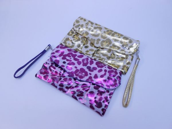 Фото: Косметичка-сумочка  на молнии Леопард