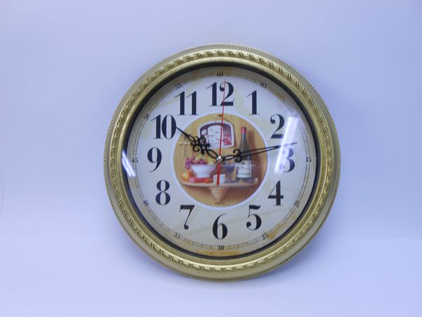Фото: Часы настенные круг 2950-104 28,5см корпус черный с золотом Фрукты Рубин